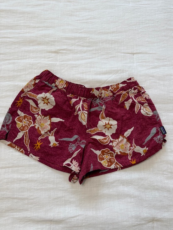 Patagonia Pants - Patagonia Floral Barely Baggies